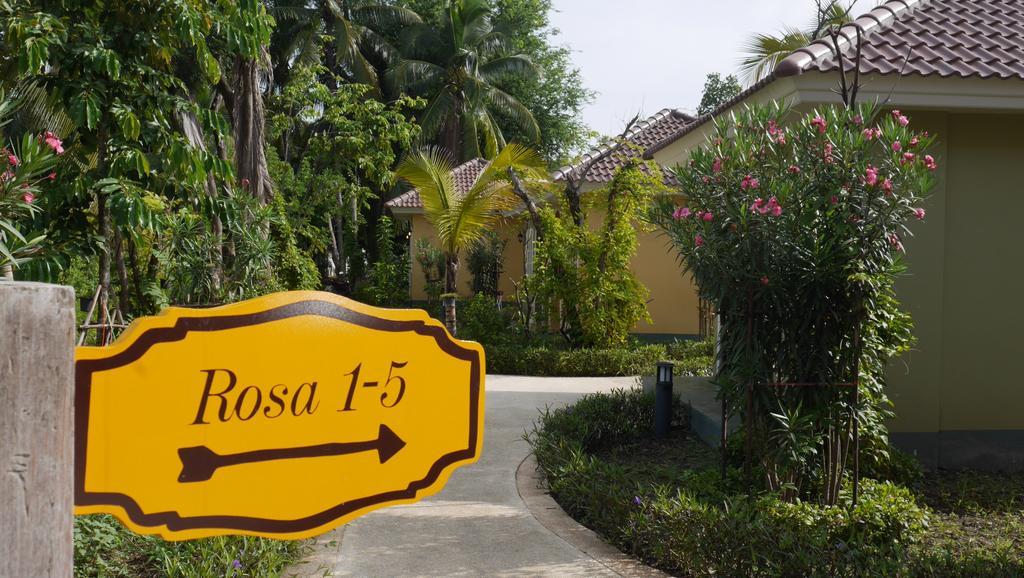 Wangpla Villa Resort Nakhon Sawan Ngoại thất bức ảnh